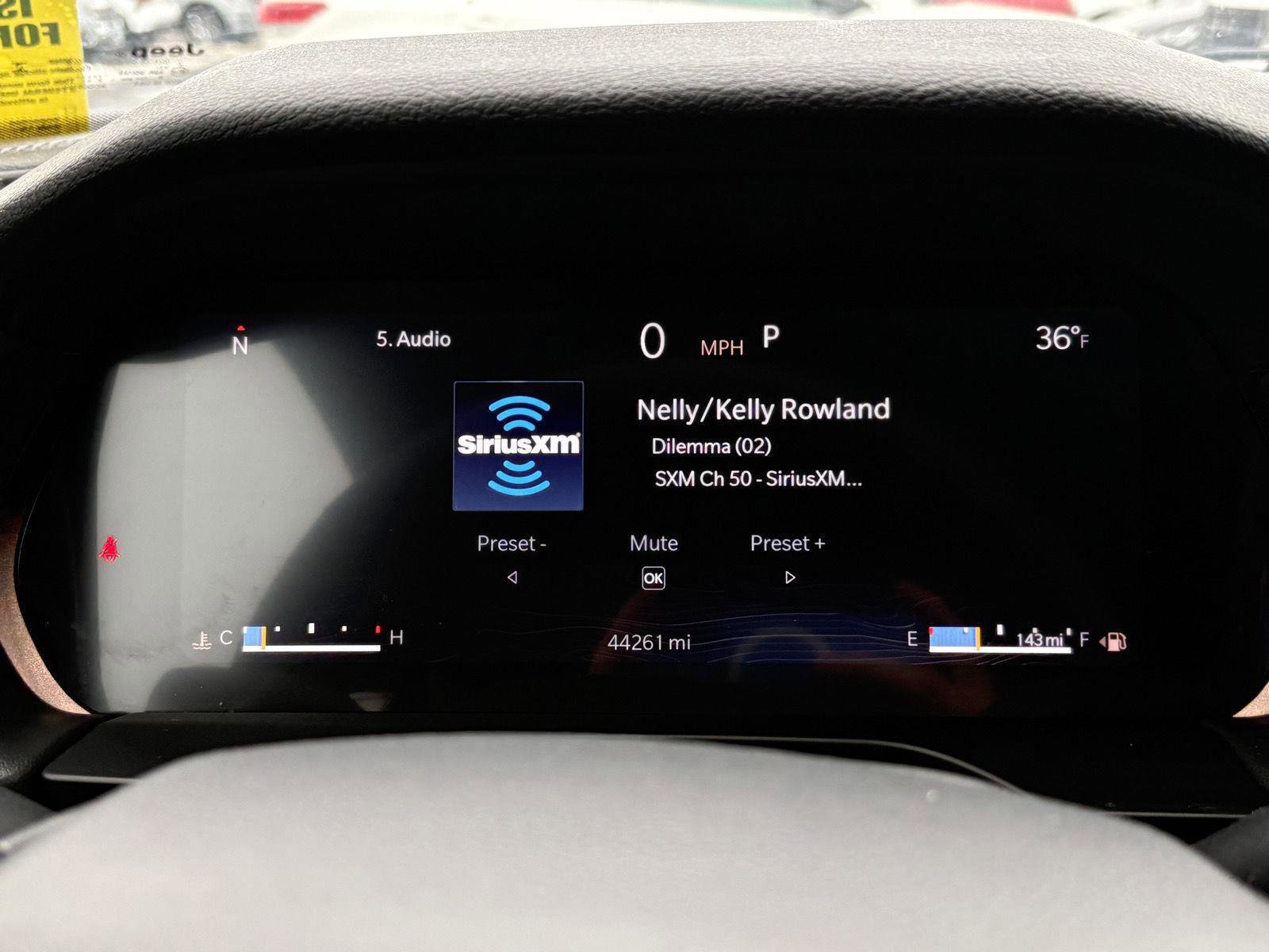 Used 2024 Jeep Grand Cherokee L Laredo image 10