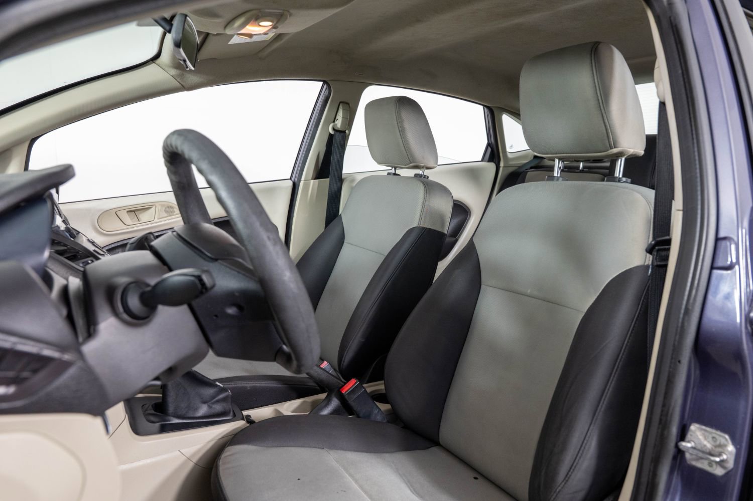 Used 2012 Ford Fiesta S image 16