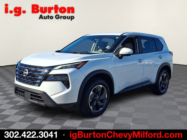 Used 2025 Nissan Rogue SV AWD/4WD image 3