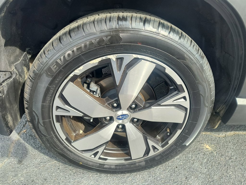 Used 2019 Subaru Forester Touring w/ Popular Package #3 image 11