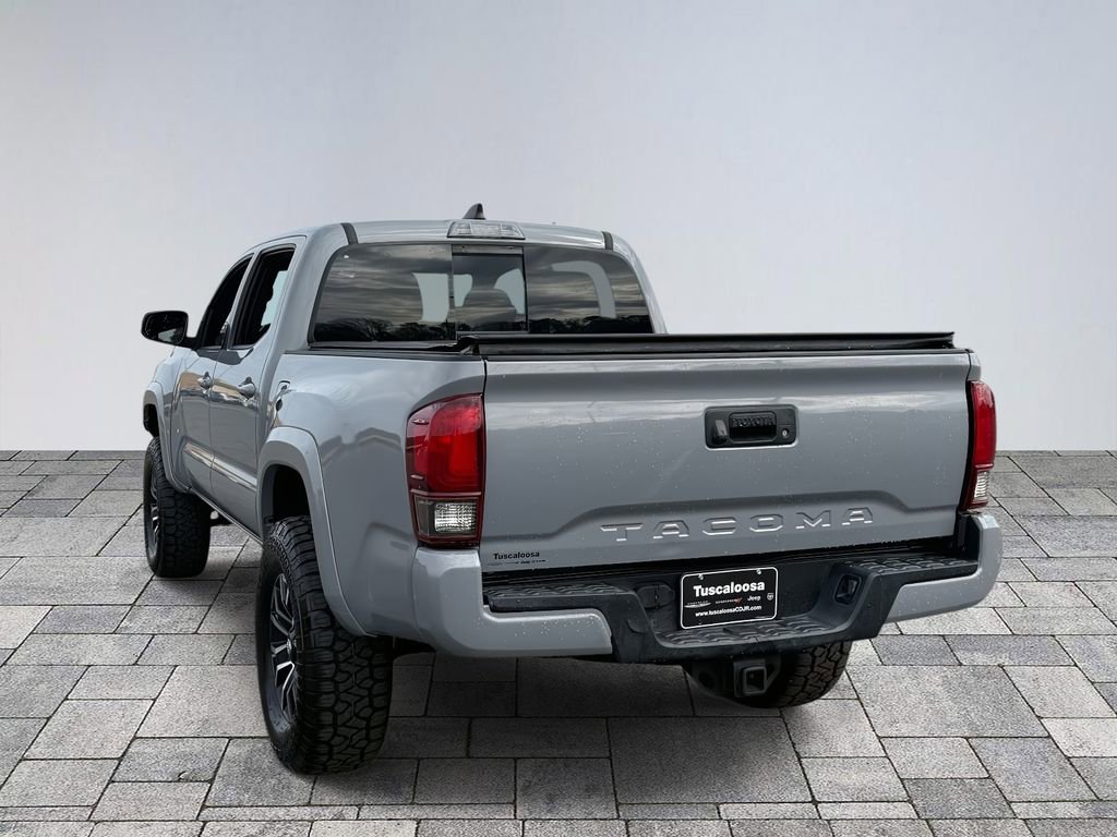 Used 2021 Toyota Tacoma TRD Off-Road image 5