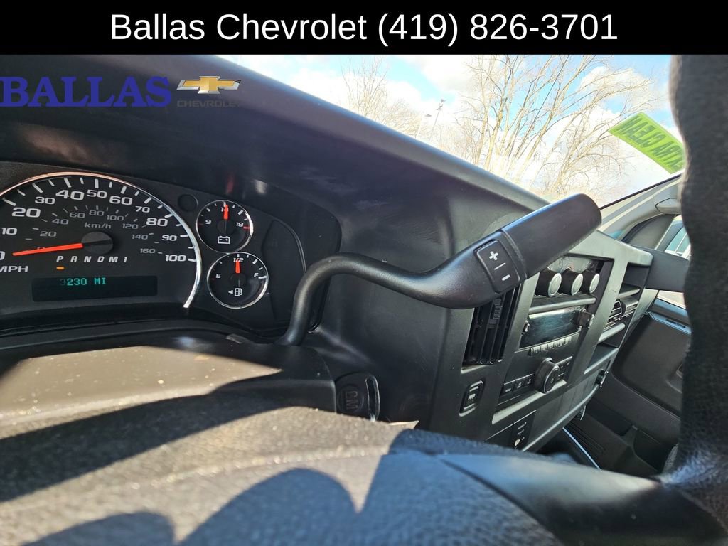 Used 2014 Chevrolet Express 2500 image 16