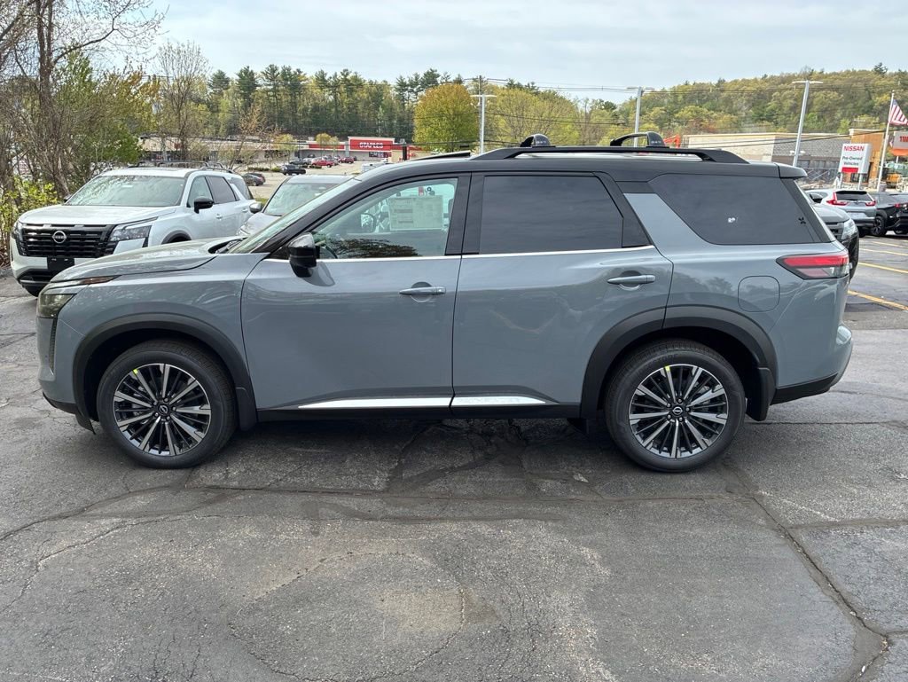 New 2026 Nissan Pathfinder Platinum AWD/4WD image 4