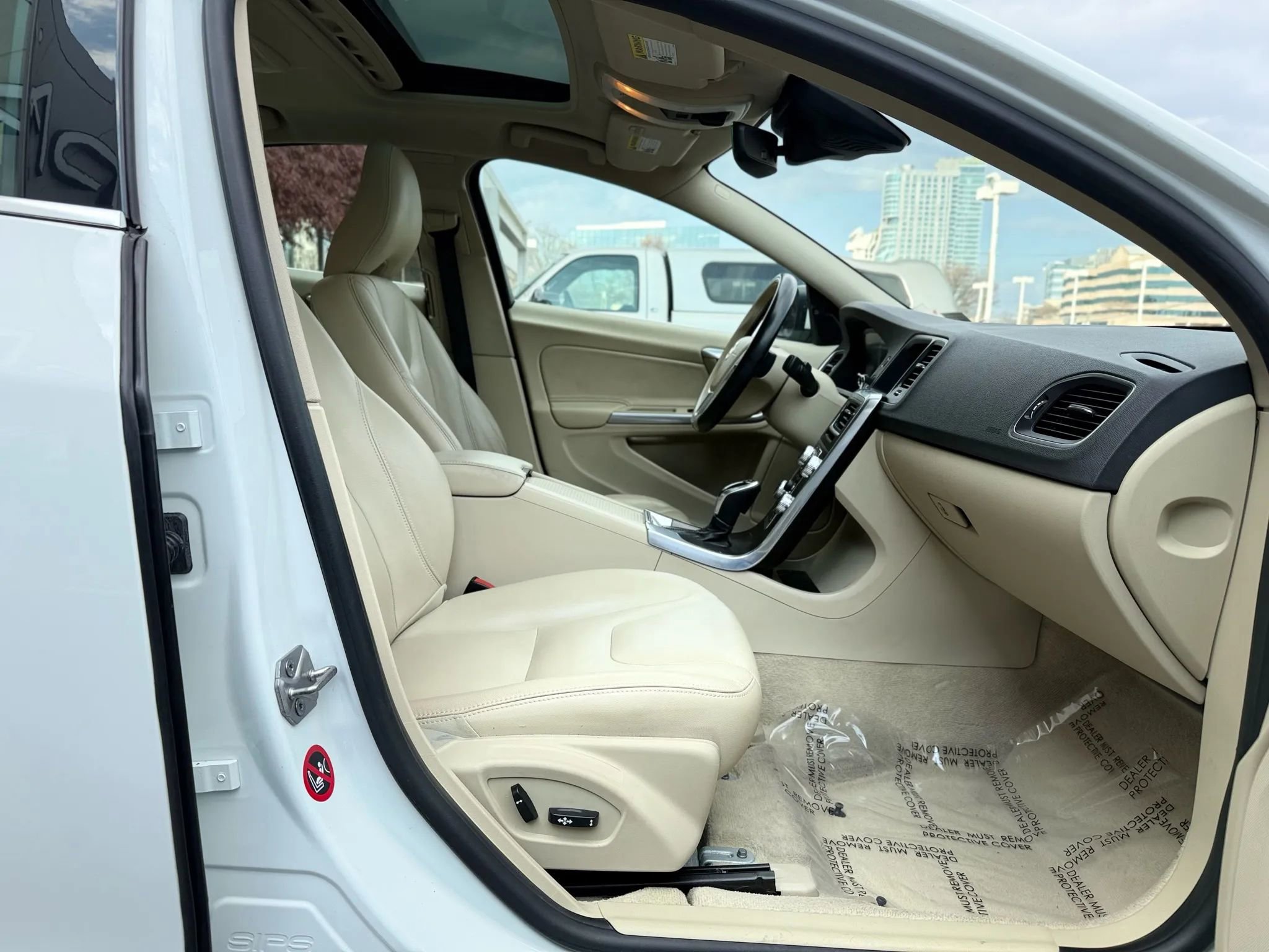 Used 2015 Volvo S60 T5 Premier image 36