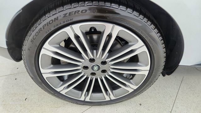 Used 2023 Land Rover Range Rover SE AWD/4WD image 58