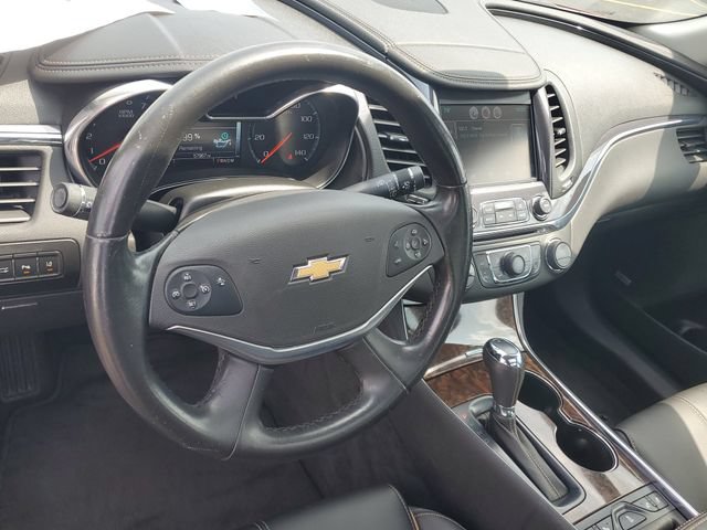 Certified 2014 Chevrolet Impala LT FWD image 17