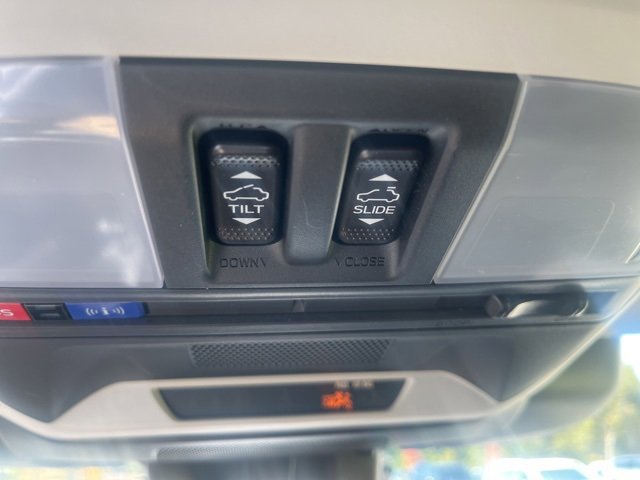 Used 2024 Subaru Crosstrek 2.5i Limited image 30