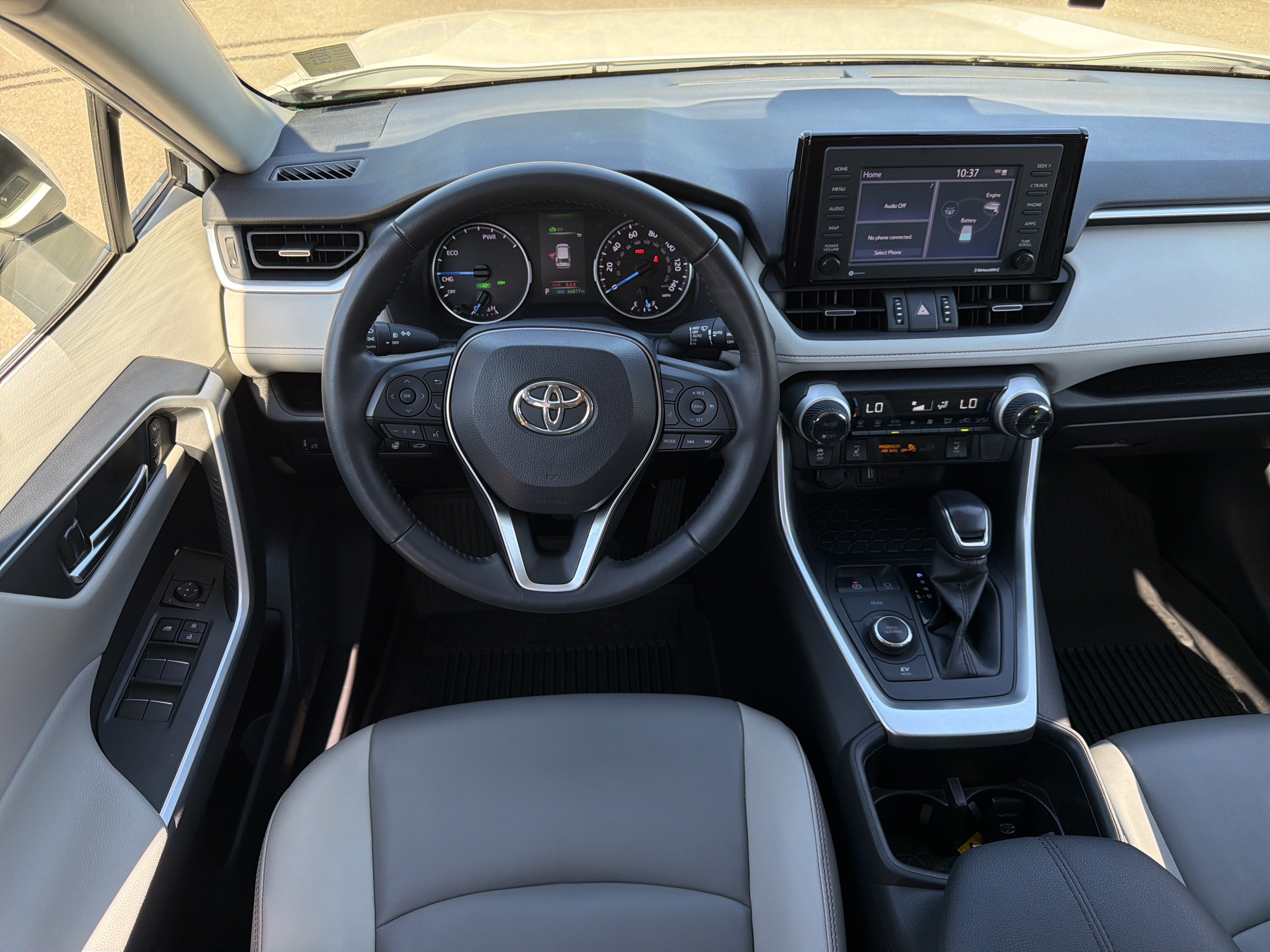 Used 2022 Toyota RAV4 XLE Premium AWD/4WD image 23
