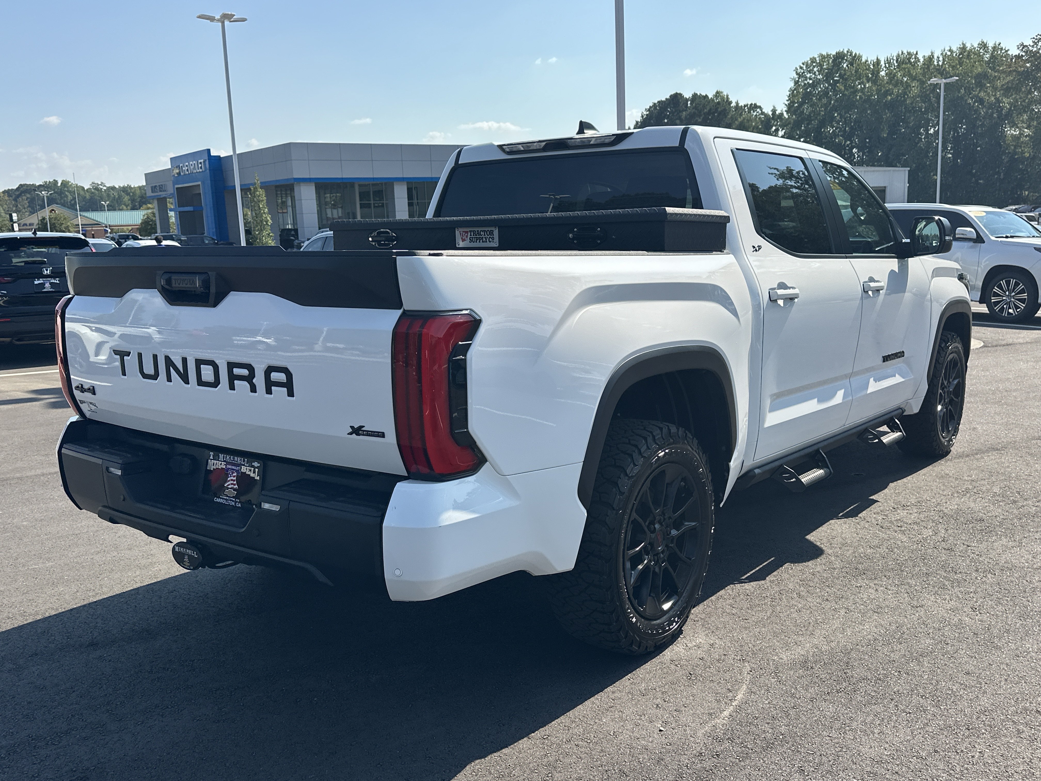 Used 2024 Toyota Tundra SR5 w/ SR5 Premium Package AWD/4WD image 7
