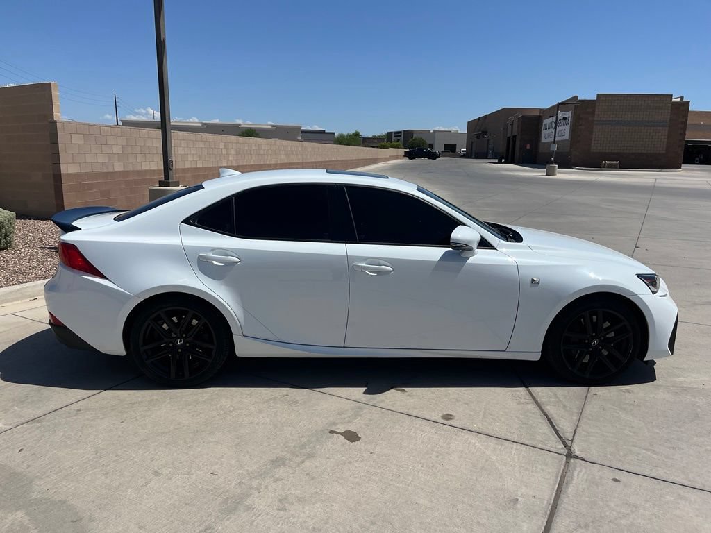 Used 2020 Lexus IS 350 F Sport w/ F Sport Package RWD image 5
