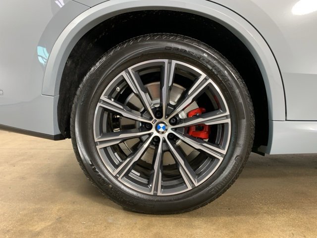 Used 2026 BMW X5 xDrive50e w/ M Sport Package image 43