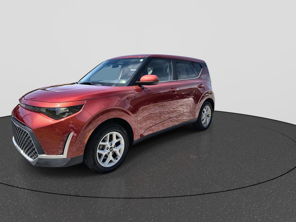 Used 2023 Kia Soul LX w/ LX Technology Package FWD image 10