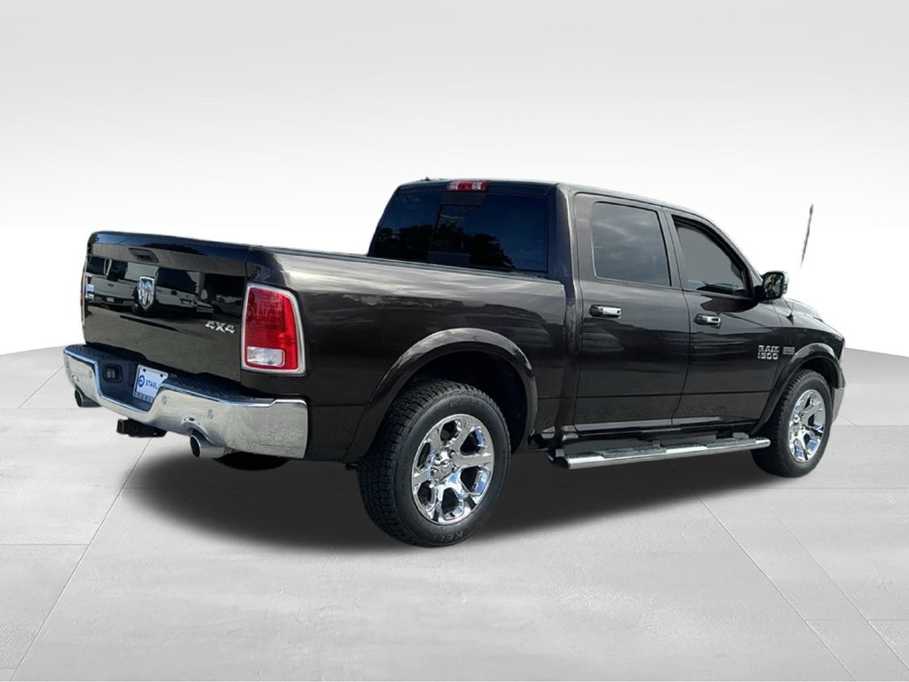 Used 2017 RAM 1500 Laramie AWD/4WD image 5