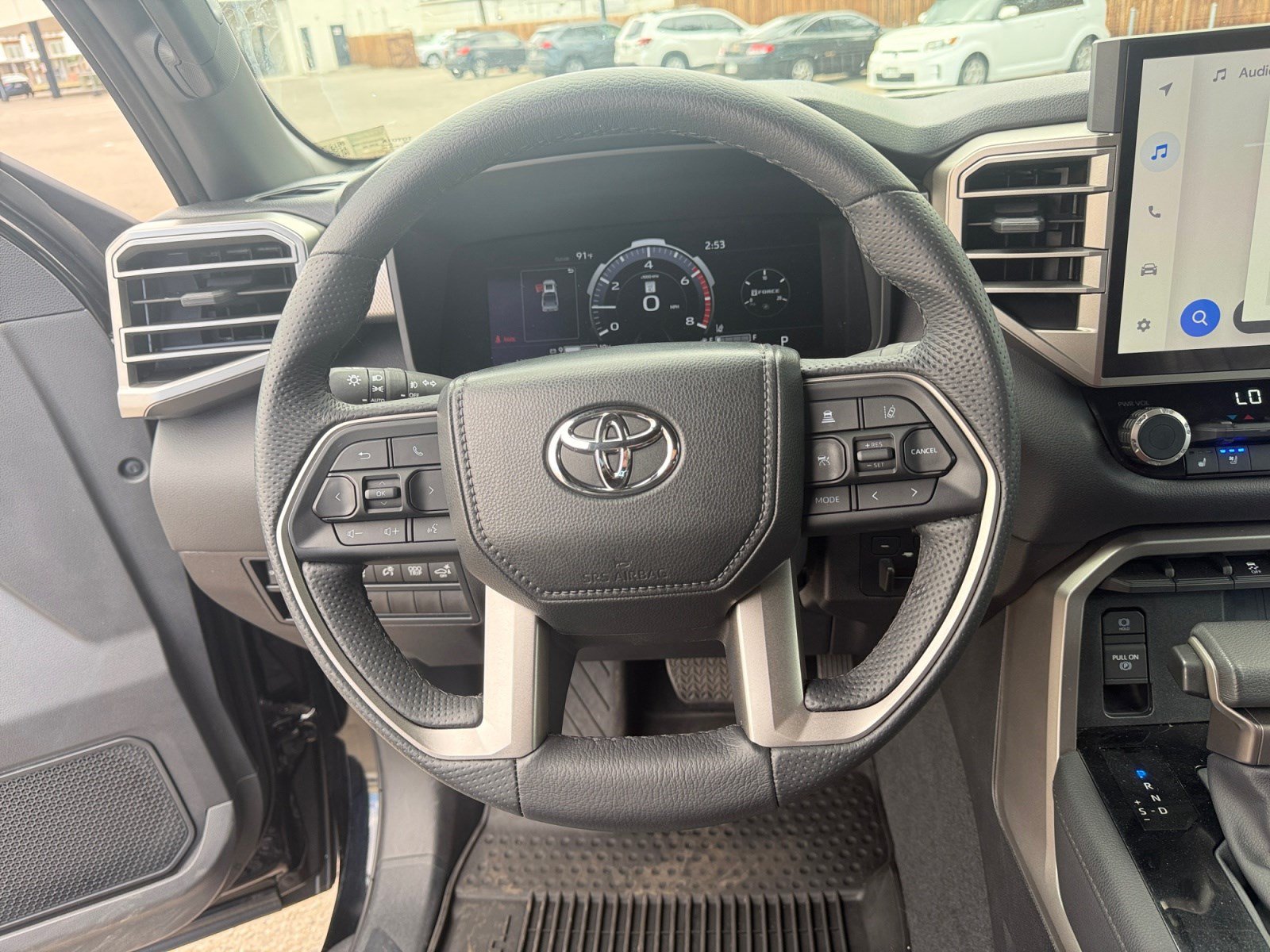 Used 2025 Toyota Tundra Limited AWD/4WD image 9