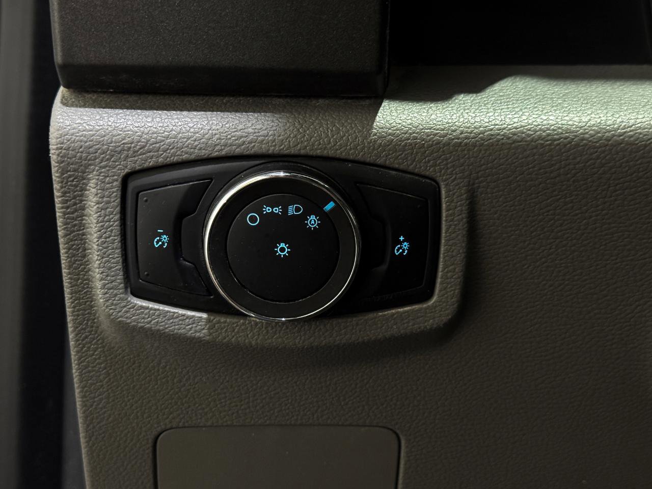 Used 2020 Ford F450 XL w/ Power Equipment Group image 7