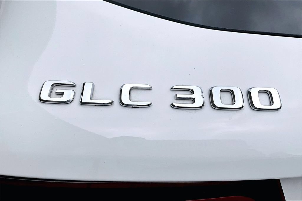 Certified 2022 Mercedes-Benz GLC 300 4MATIC image 33