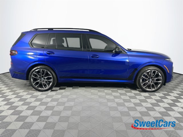 Used 2025 BMW X7 M60i AWD/4WD image 8