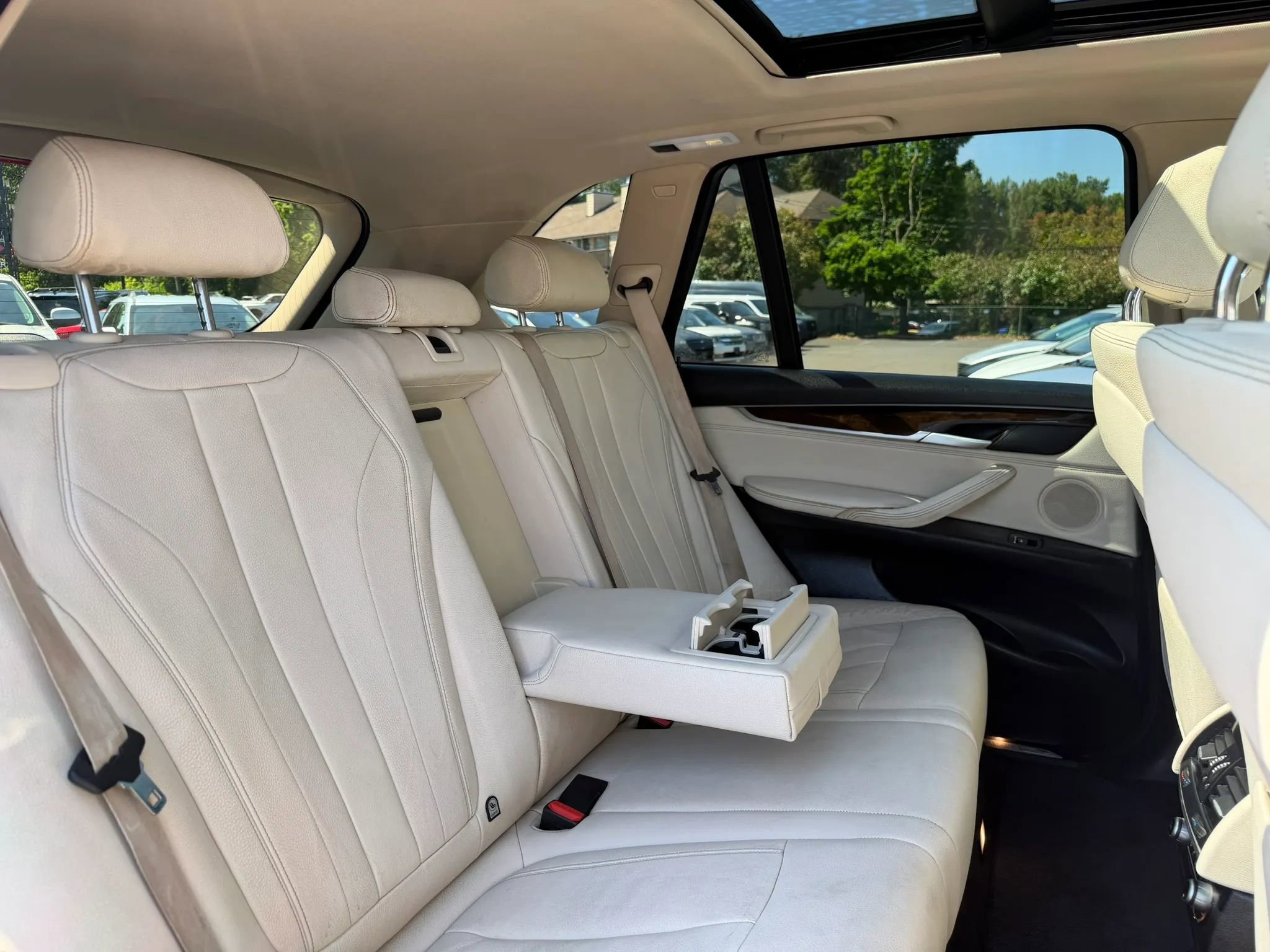 Used 2015 BMW X5 xDrive35d w/ Premium Package AWD/4WD image 21