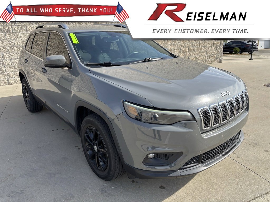 Used 2021 Jeep Cherokee Latitude Lux w/ Comfort/Convenience Group