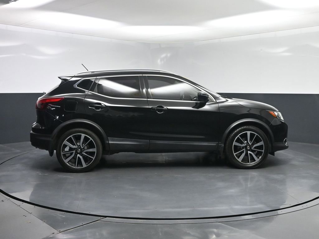 Used 2018 Nissan Rogue Sport SL w/ SL Premium Package image 27