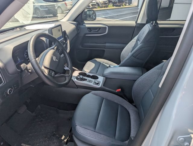 Used 2023 Ford Bronco Sport Outer Banks w/ Tech Package AWD/4WD image 14