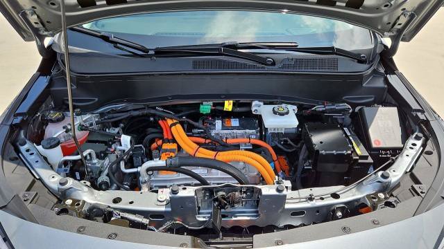 New 2027 Chevrolet Bolt LT FWD image 29