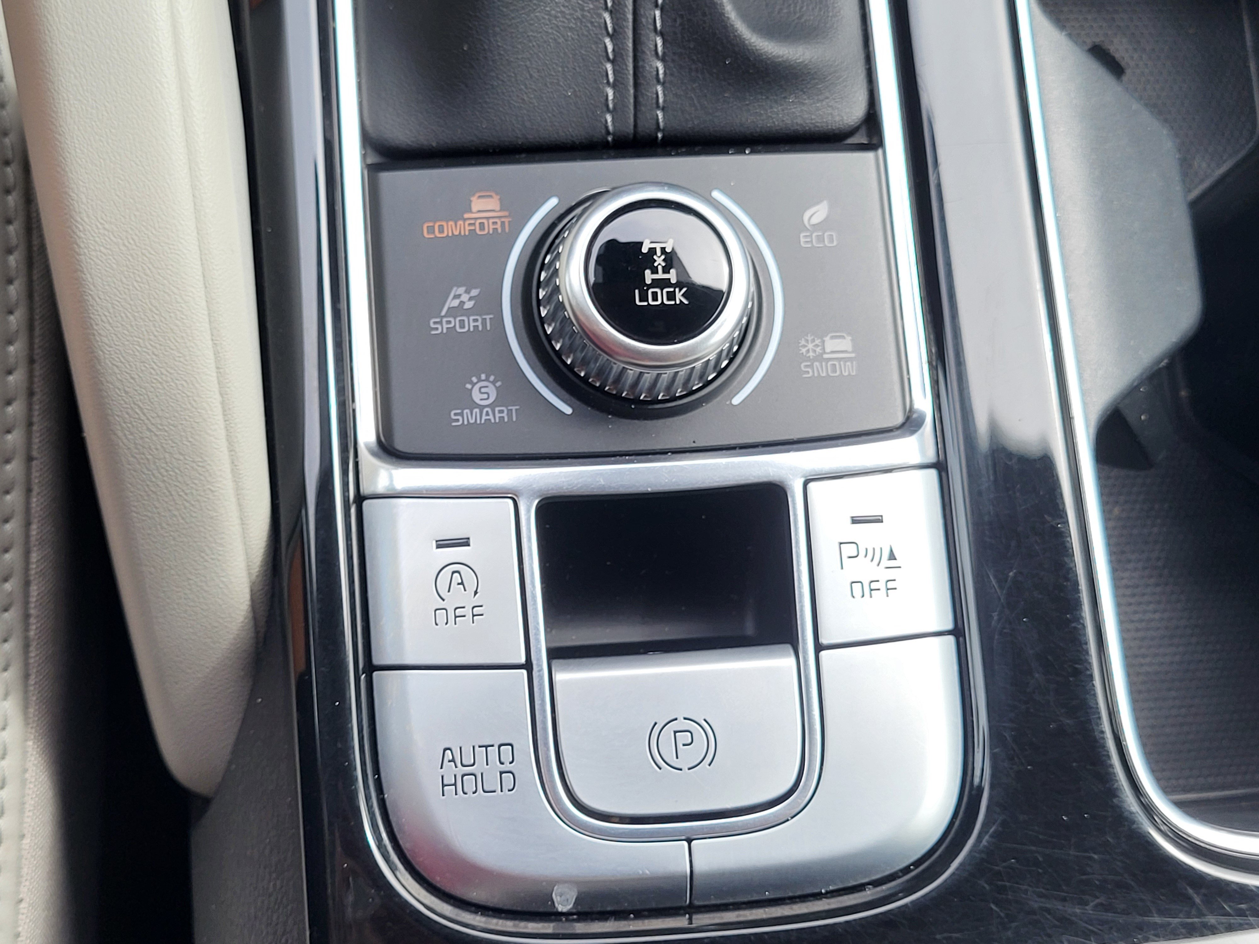 Used 2022 Kia Telluride S AWD/4WD image 22