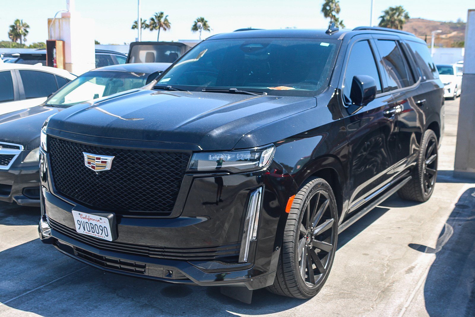 Used 2021 Cadillac Escalade Sport w/ Driver Assist Tech Package AWD/4WD image 5
