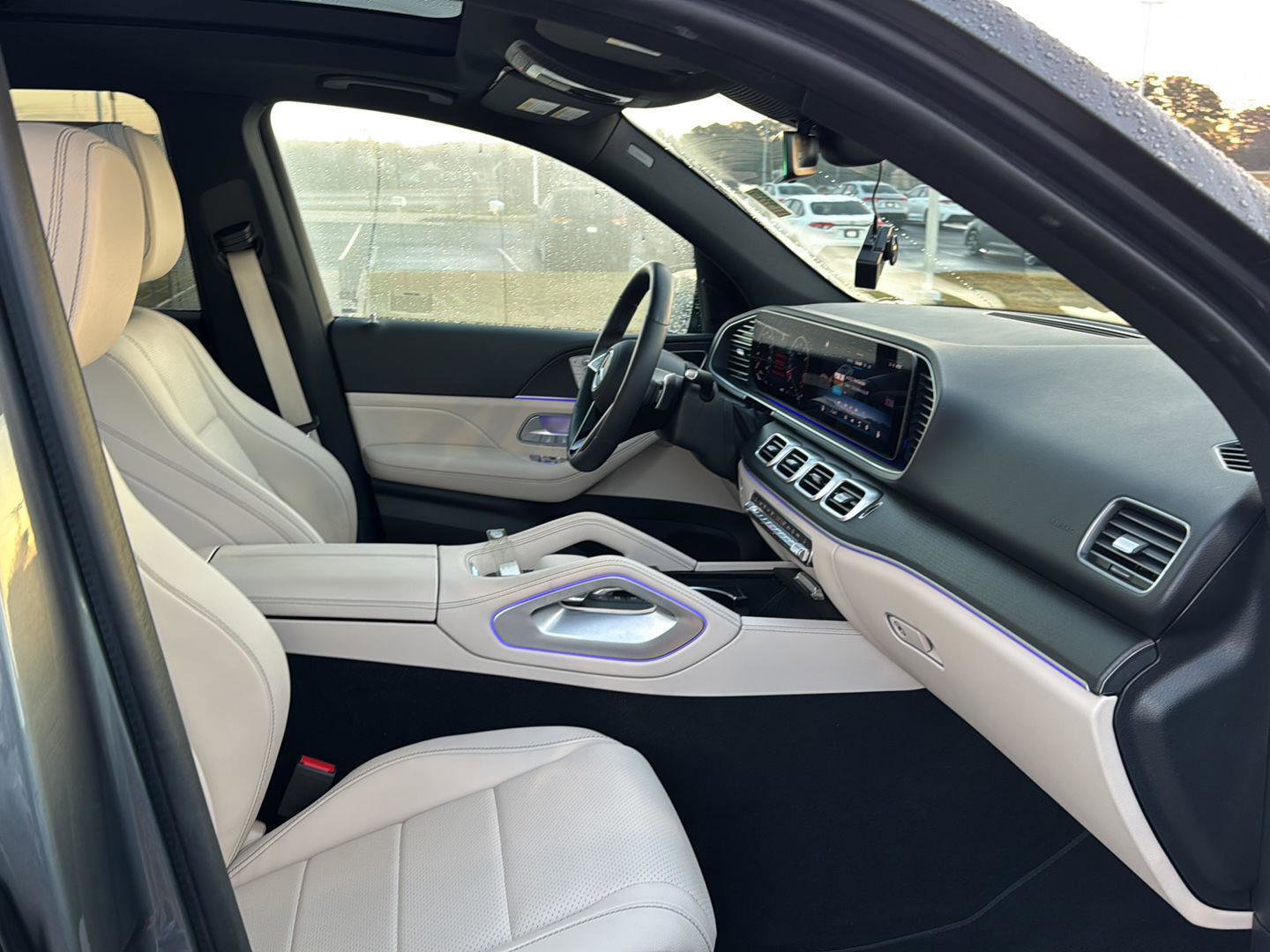 Used 2024 Mercedes-Benz GLE 350 4MATIC image 10