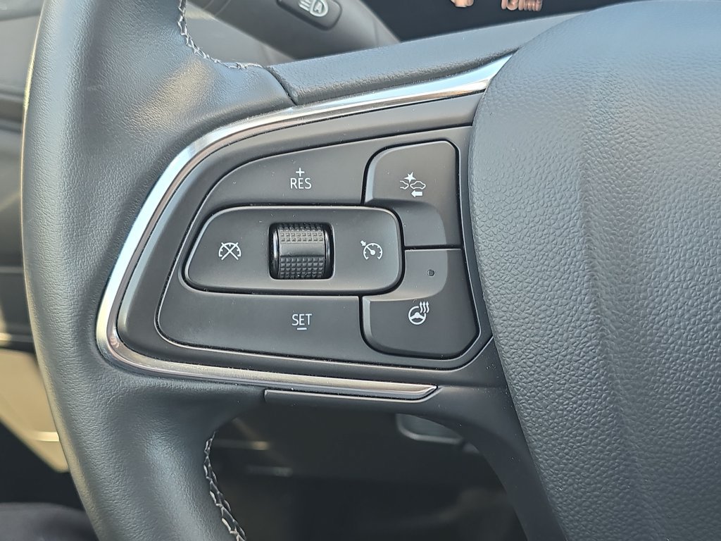 Used 2024 Buick Encore GX Avenir w/ Avenir Convenience Package FWD image 19