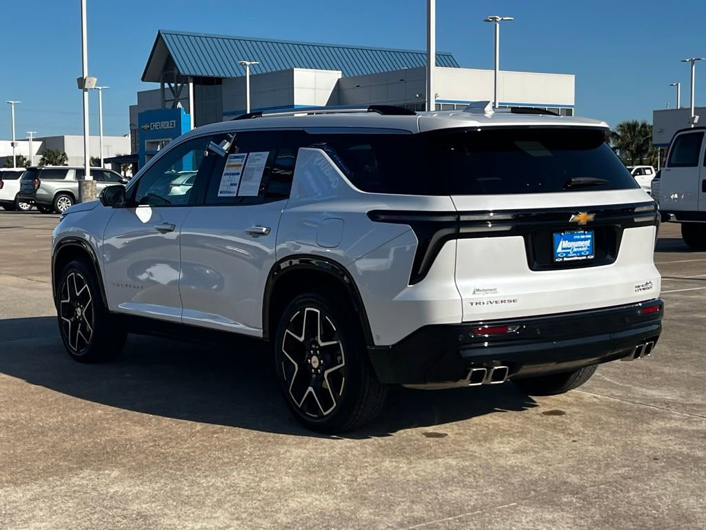 Used 2025 Chevrolet Traverse High Country image 36