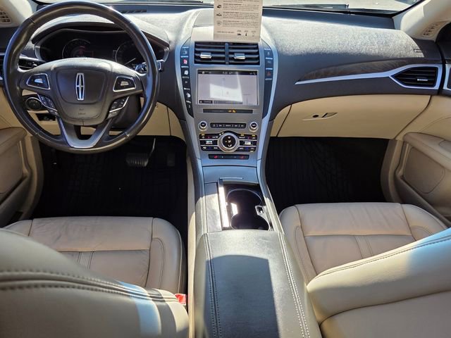 Used 2019 Lincoln MKZ Reserve FWD image 14
