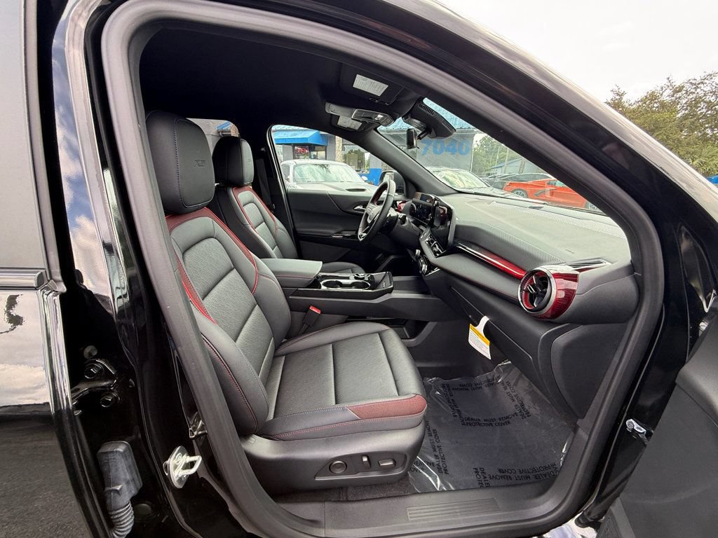Used 2026 Chevrolet Equinox RS w/ Convenience Package III FWD image 34