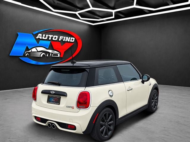 Used 2015 MINI Cooper S FWD image 9