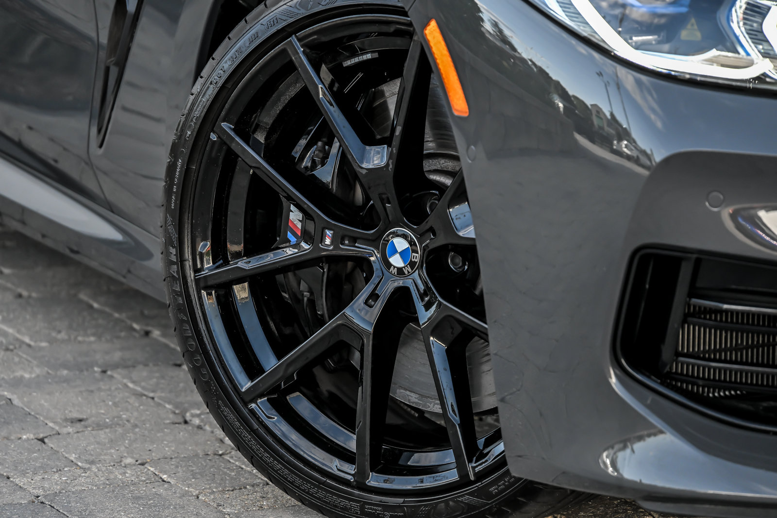 Used 2024 BMW M850i xDrive Coupe AWD/4WD image 3
