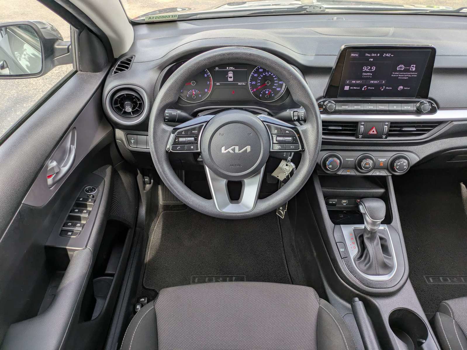 Certified 2024 Kia Forte LXS FWD image 12