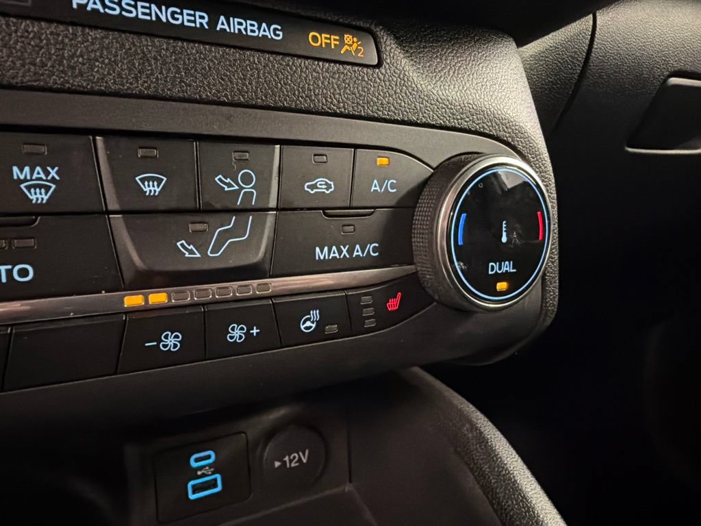 Used 2023 Ford Escape Active AWD/4WD image 14