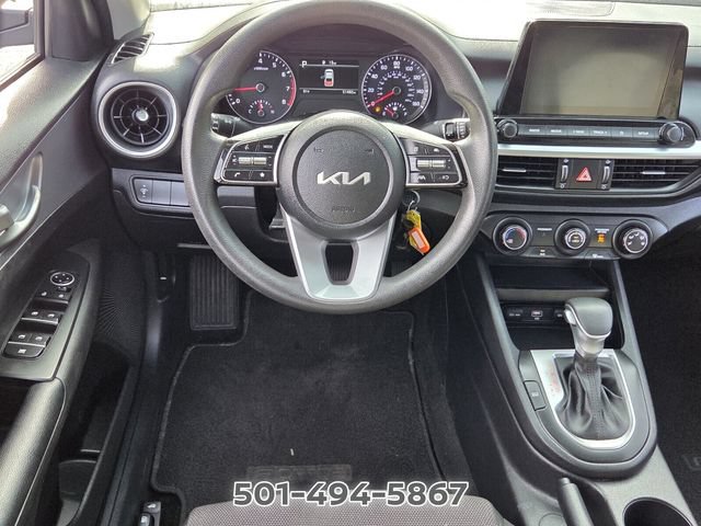 Used 2022 Kia Forte LXS FWD image 11