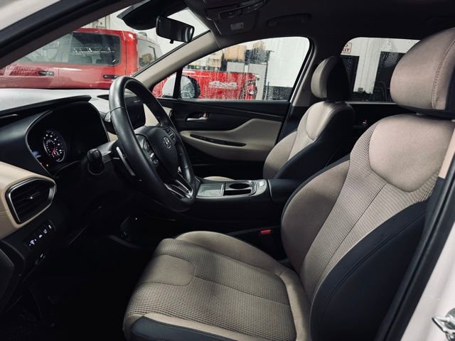 Used 2023 Hyundai Santa Fe SEL image 16