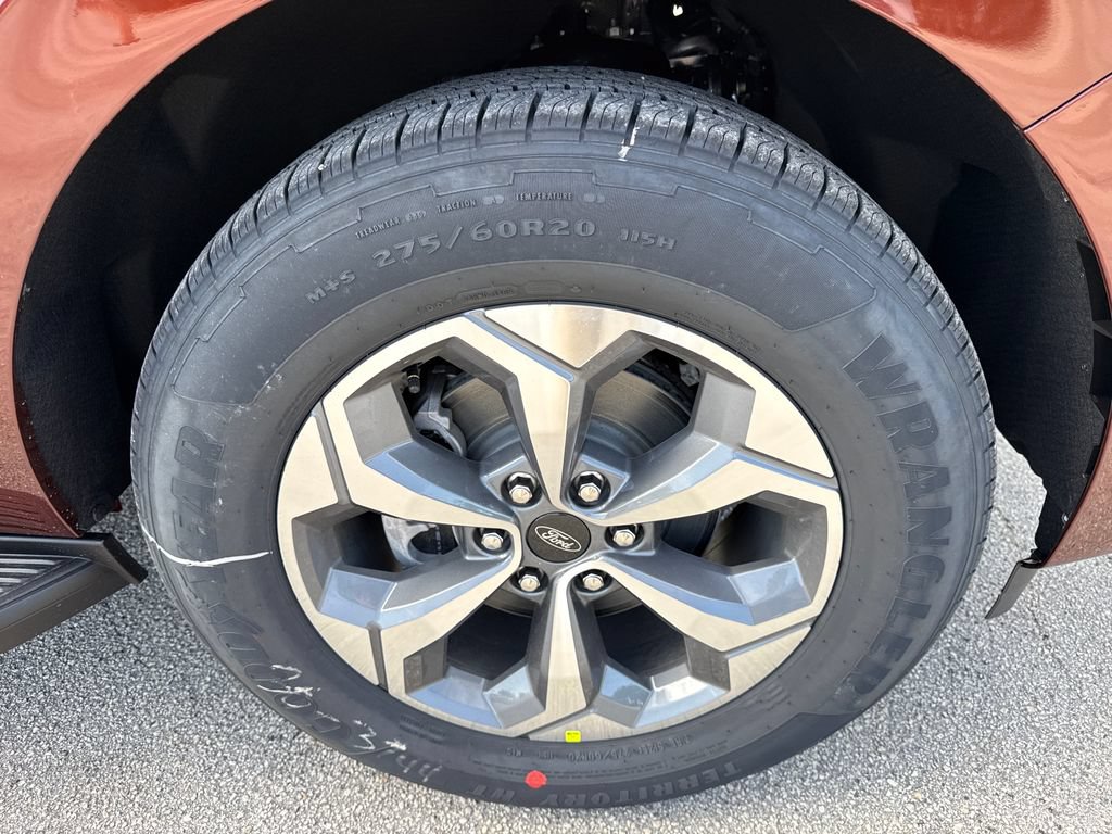 New 2027 Ford Expedition Active RWD image 11