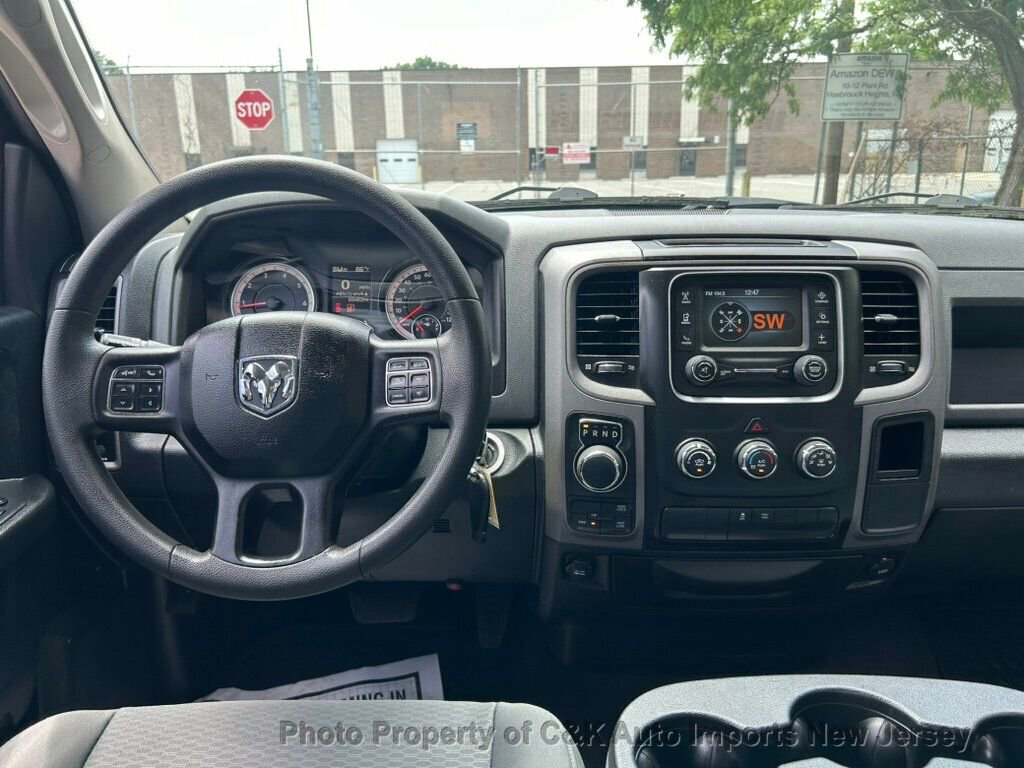 Used 2018 RAM 1500 Express w/ Black Ram 1500 Express Group AWD/4WD image 37