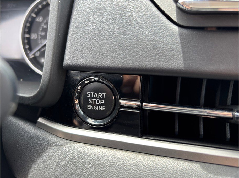 Used 2022 Mitsubishi Outlander ES image 23