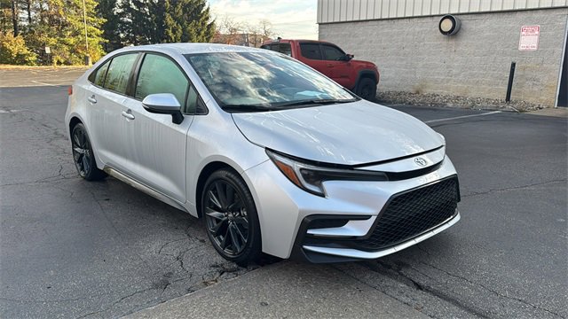 Used 2024 Toyota Corolla SE image 27