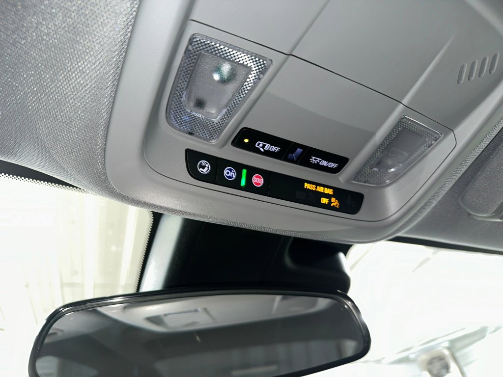 Certified 2024 Chevrolet Malibu RS w/ LPO, Floor Liner Package image 14