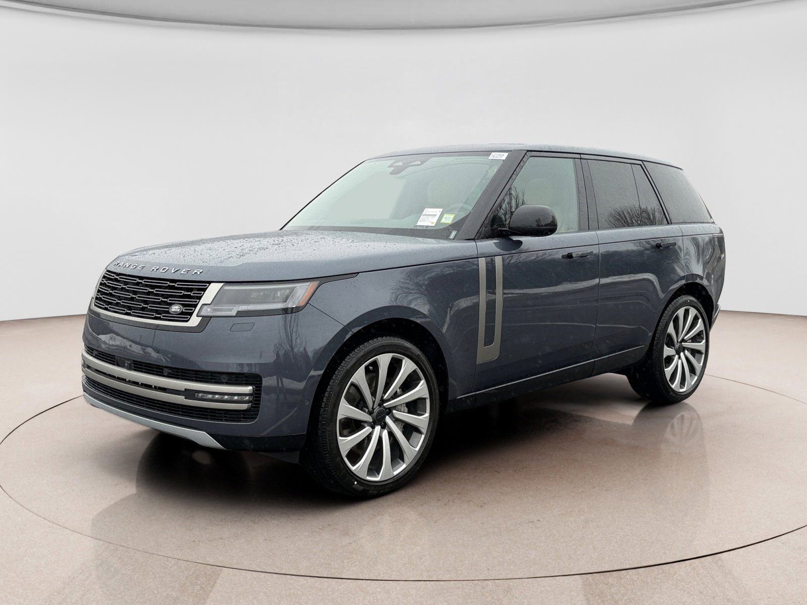 New 2026 Land Rover Range Rover SE AWD/4WD image 1