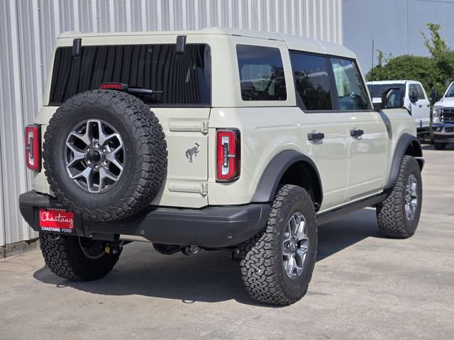 New 2025 Ford Bronco Badlands image 7