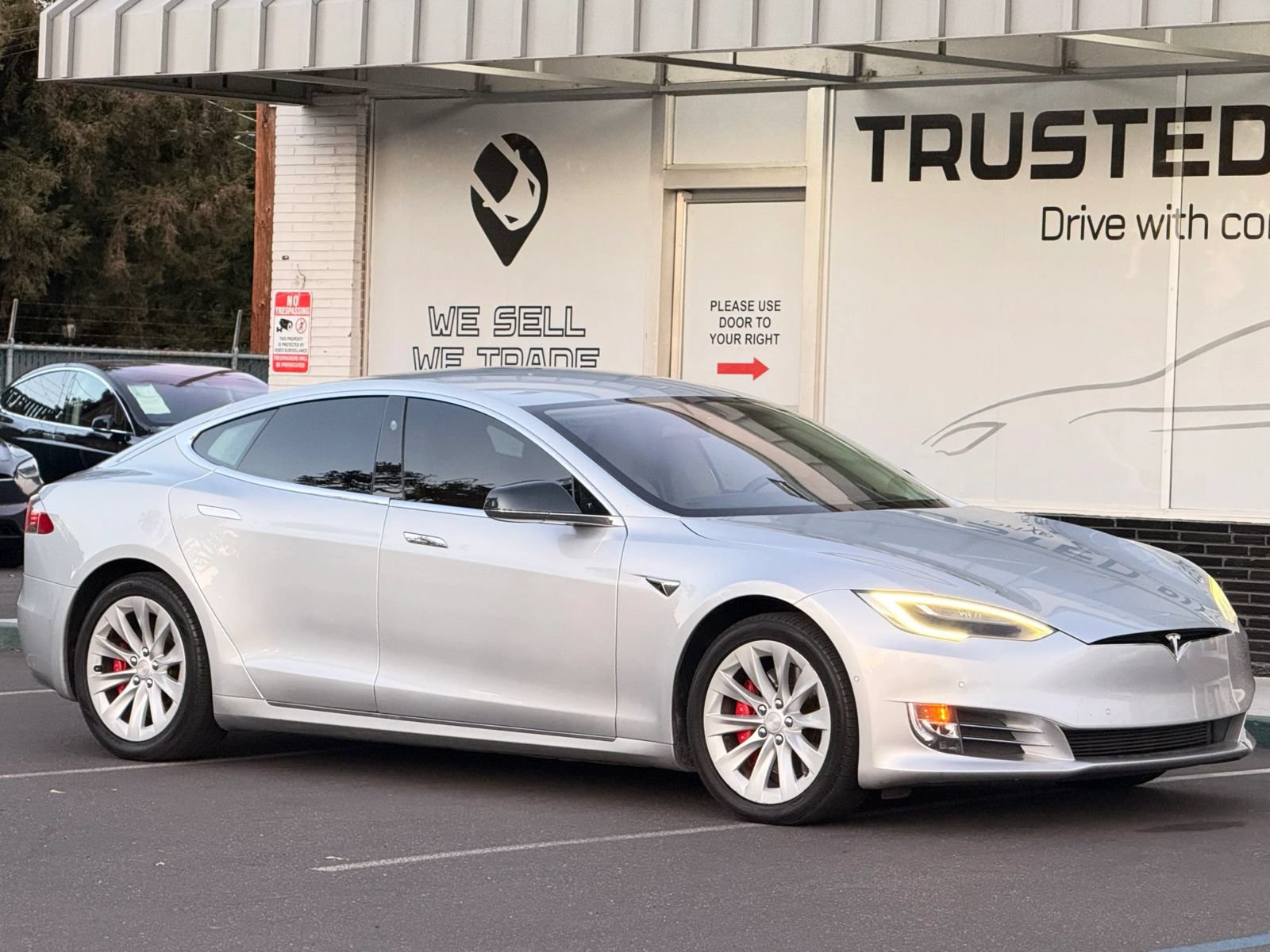 Used 2017 Tesla Model S P100D AWD/4WD image 6