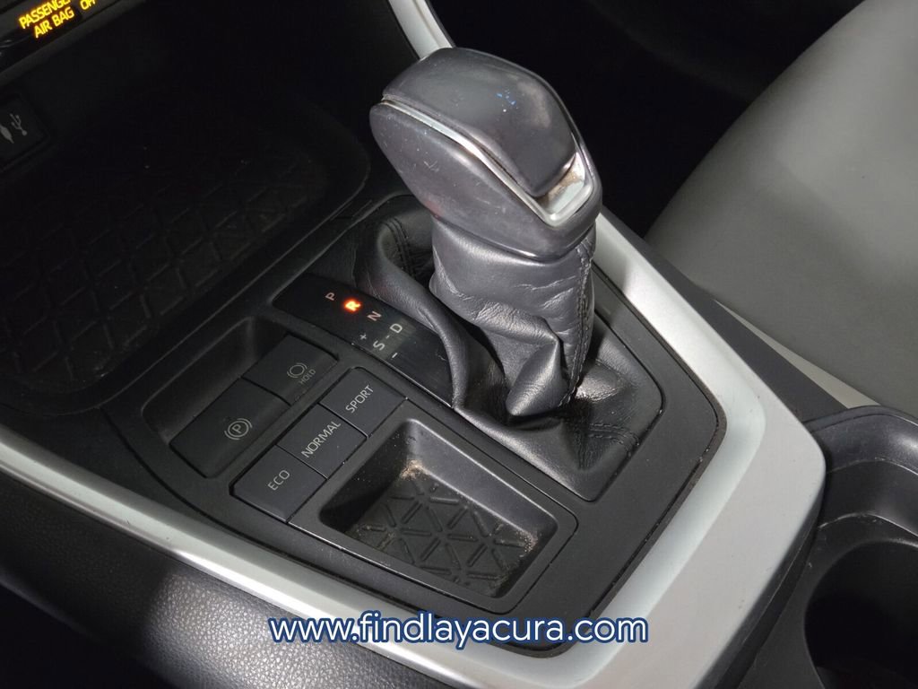 Used 2019 Toyota RAV4 XLE Premium w/ Carpet Mat Package image 24