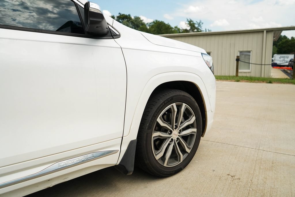 Used 2018 GMC Terrain Denali w/ Advanced Safety Package FWD image 19