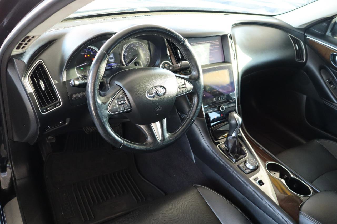 Used 2016 INFINITI Q50 3.0t Premium w/ Driver Assistance Package image 15